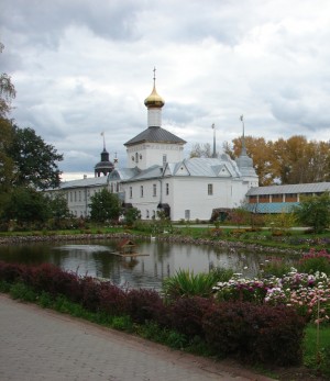 Ярославская городская электросеть ввела в эксплуатацию новую подстанцию, обеспечивающую энергоснабжением Толгский женский монастырь